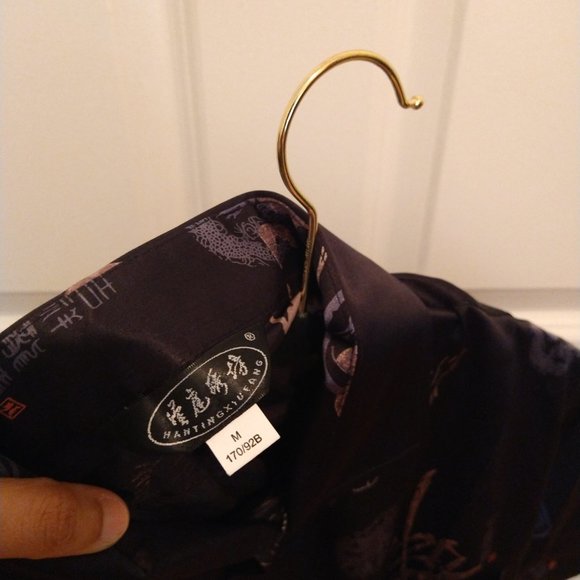 Men's/Unisex Black Silk Shirt - Picture 5 of 7